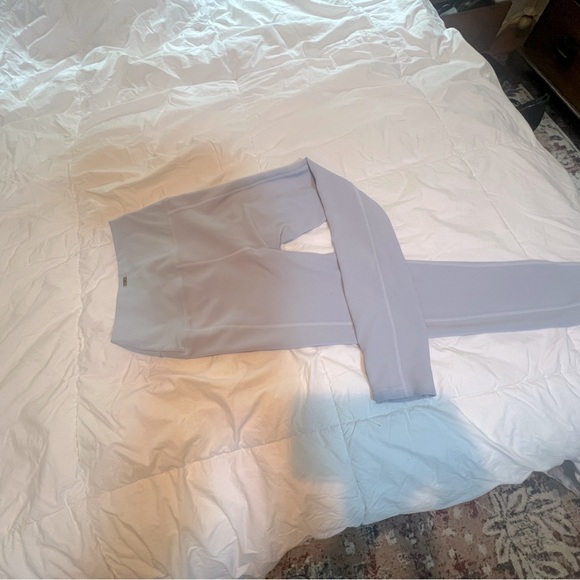 L•space MERCER Legging Color: Haze Size S/P - Picture 4 of 9